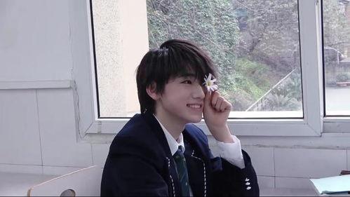 内娱大瓜爆料宋亚轩视频,内娱大瓜背后的真相揭秘