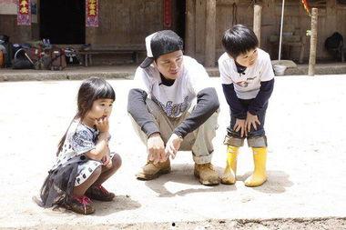 曹格儿子的爆料视频,温馨瞬间引网友热议